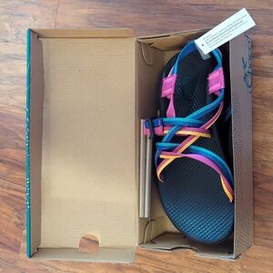 NEW In BOX:Chaco Sandals